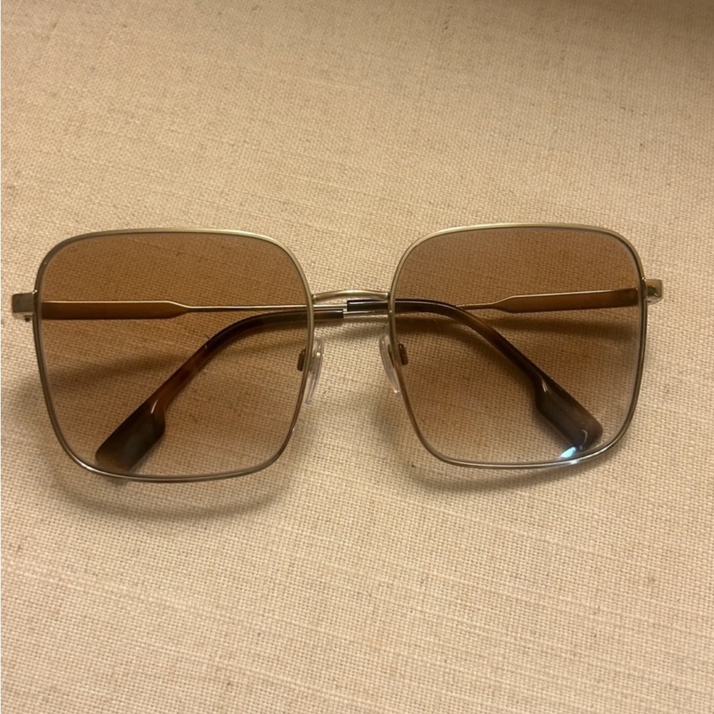 NWOT Burberry B3119 1313/13 Jude Gold Square Sunglasses